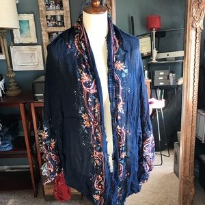 2 for $12: AMERICAN EAGLE: wrap/shawl/scarf
